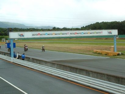 ＲＡＣＥ　２　スタート